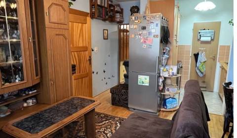 Na predaj útulný 1-izbový byt v obľúbenej lokalite Čadca – Žarec, ul. 