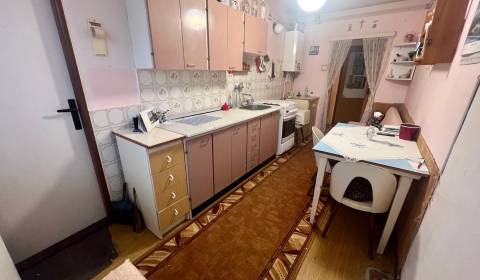  3 izbový byt s balkónom   Topoľčany v lokalite  Pod Kalváriou