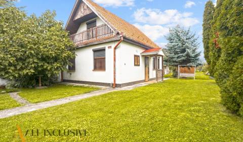 NA PREDAJ 2-IZBOVÝ RODINNÝ DOM S PODKROVÍM, BODÍKY