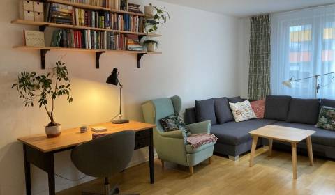 Veľký 3i byt podľa Vašich predstáv? Stačí sa len nasťahovať! 