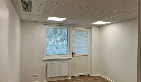 Na prenájom Kancelárske priestory o celkovej výmere 102 m2