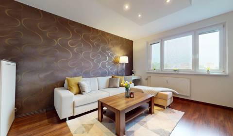 BA/PETRŽALKA-Prenájom prerobeného a zariadeného 3i bytu s lodžiou 