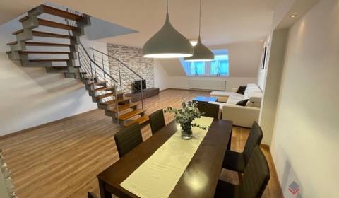 3 izbový mezonet s balkónom Topoľčany Centrum/ PRENAJOM