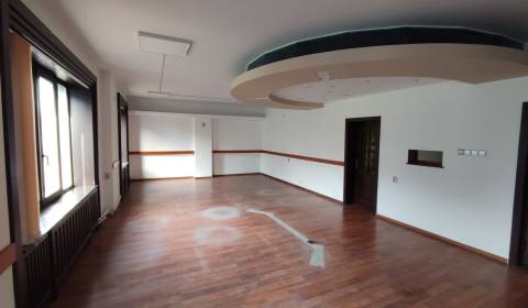 Prenájom samostatný priestor na Gorkého ulici