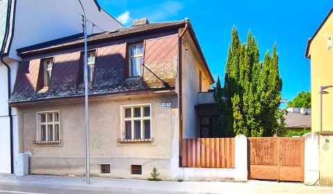 Historický 7.izb RD  CENTRUM Piešťany