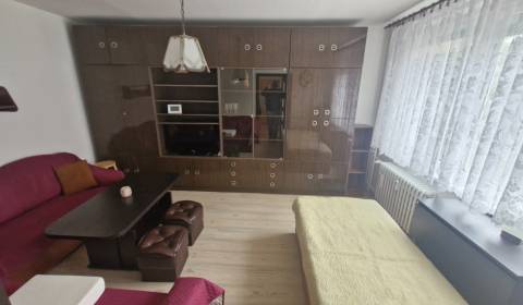 Na predaj 1-izbový byt Skalica