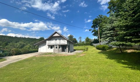 RODINNÝ DOM NA PREDAJ, POZEMOK 1014m2, SVINIA , OKR.PREŠOV