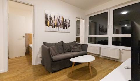 Moderný 2i byt s lodžiou, Ružinov Nivy