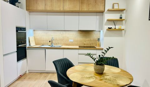 **PRENAJATÝ** PRENÁJOM Exkluzívny 2 izb byt Poprad Karpatská Residence