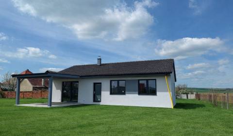 POSLEDNÝ VOĽNÝ DOM V NOVEJ VÝSTAVBE – HRUŠOVANY