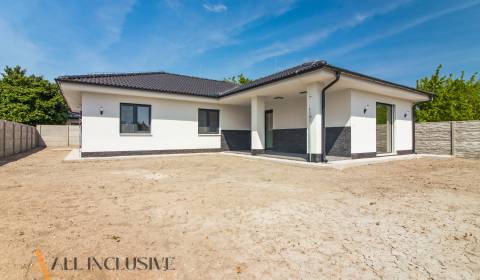 NA PREDAJ 5 IZBOVÝ RODINNÝ DOM – NOVOSTAVBA, KOLÁROVO