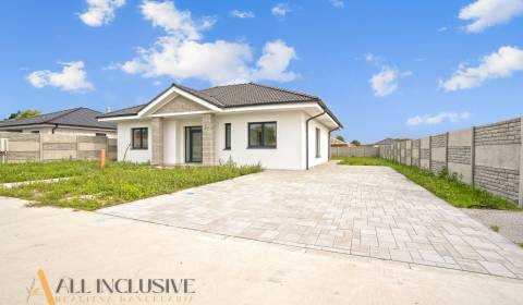 NA PREDAJ 4-IZBOVÁ NOVOSTAVBA, POVODA