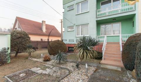 NA PREDAJ priestranný 4-izbový rodinný dom v Plaveckom Štvrtku