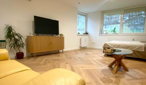 4-izb. byt, Cabanova ul., Dúbravka so samostatným vstupom