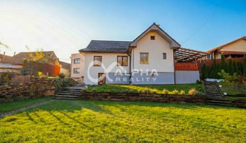 Exkluzívne rodinný dom, obec Chrasť nad Hornádom, okres Spišská Nová V