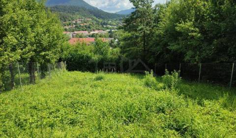 SLNEČNÁ ZÁHRADA V ZÁHRADKÁRSKEJ OSADE PRIAMO V POVAŽSKEJ BYSTRICI S KR