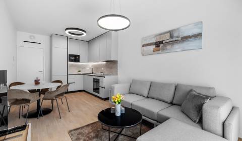 I Prenájom exkluzívneho 2-i bytu v projekte Metropolis