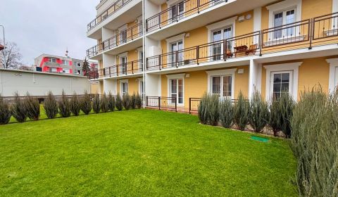 NA PREDAJ 2 izbový byt v projekte Danube Residence v Komárne