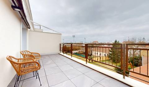 NA PREDAJ 1 izbový byt v projekte Danube Residence v Komárne