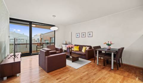 PRENÁJOM - reprezentatívny 2i byt v RIVER PARKU, ideálny aj na firmu