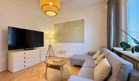 2-izbový byt 45m2 | Sklenárová - Ružinov