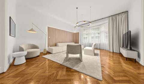  EXKLUZÍVNY, VEĽKOMETRÁŽNY 3i byt ( 130 m2 ), REKONŠTRUKCIA, CENTRUM