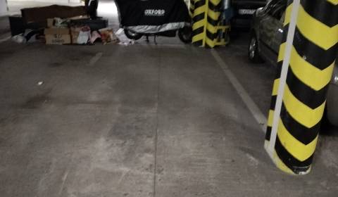 Garážové parkovacie miesto, NOVOSTAVBA, Krajná ulica, Trnávka