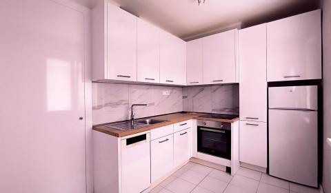 ‼️  PRENÁJOM  - 2 IZBOVÉHO BYTU, PARTIZÁNSKE - CENTRUM ‼️