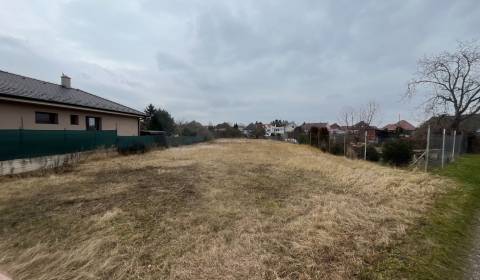 Predaj pozemku na bývanie, Hlohovec