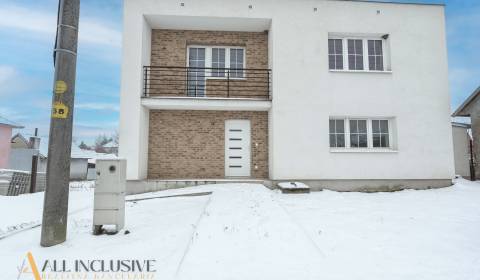 Na predaj poschodový 6-izbový rodinný dom, Horné Mýto