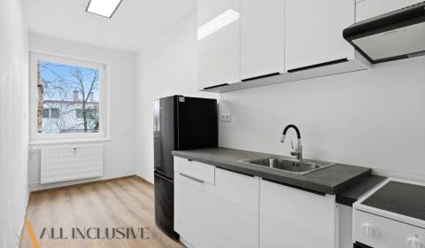 Na predaj 3-izbový byt s balkónom vo Veľkom Mederi