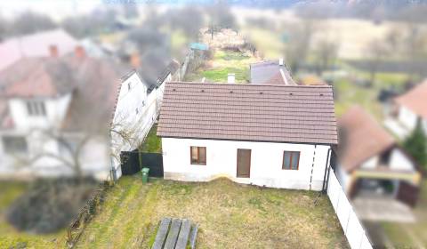 Rodinný dom Dojč, pozemok  1968 m2