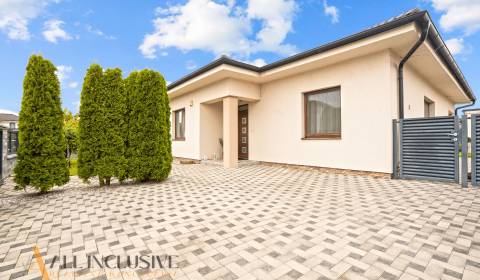 REZERVOVANÉ 4-IZB. NOVOSTAVBA S GARÁŽOU, HORNÁ POTÔŇ