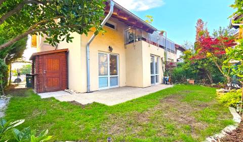 PRENÁJOM 3i byt s predzáhradkou, parking, klima, Zálesie, BEZ PROVÍZIE