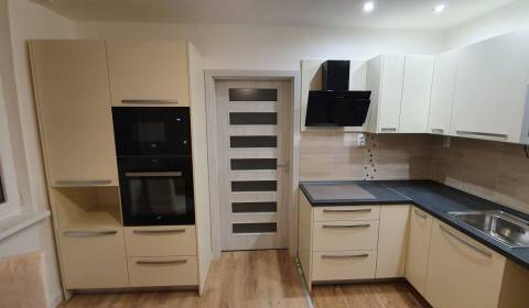 Na prenájom 2-izbový byt - Nové Zámky