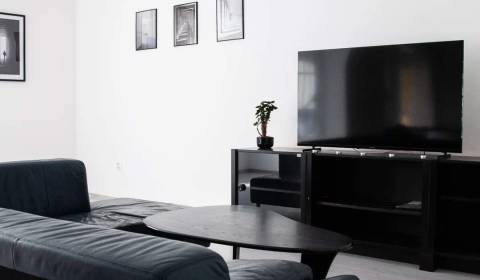 ZARIADENÝ PRIESTRANNÝ 2 IZB. BYT - MUŠKÁT