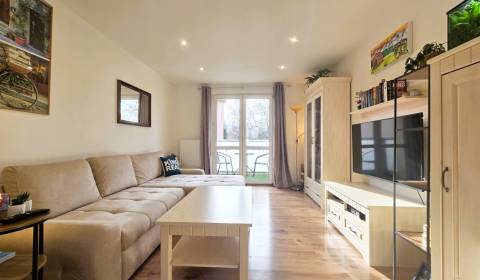 REZERVOVANÉ: NA PREDAJ TEHLOVÝ 2 IZBOVÝ BYT V PREŠOVE – ŠIRŠIE CENTRUM