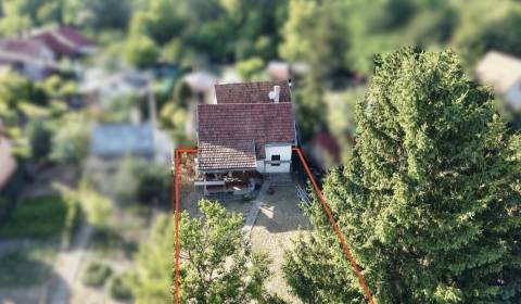 Predám celoročne obývateľnú chatu v Nových Zámkoch