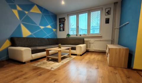 REZERVOVANÉ! Vkusný 3+1,61m2,lodžia,kompl. rekonštrukcia,Sihoť,Trenčín