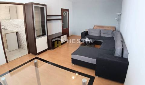 NOVINKA! Na predaj 3 izbový byt v Senici Gen. L. Svobodu