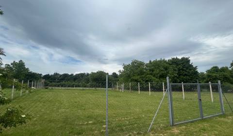 Investičný pozemok Bernolákovo 604m2 - na podnikanie