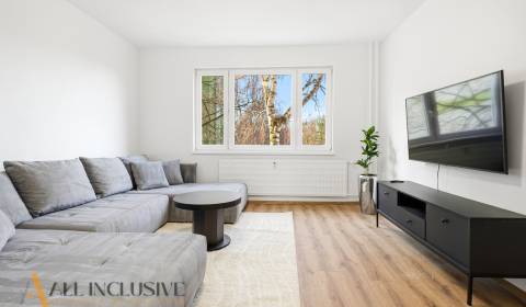 Na predaj 3-izbový byt s balkónom vo Veľkom Mederi