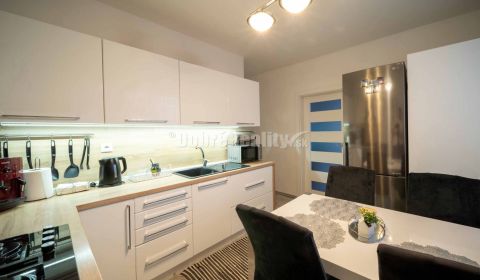 EXKLUZÍVNE 4-IZBOVÝ BYT 84m2 - ZNÍŽENÁ CENA plus DOHODA 