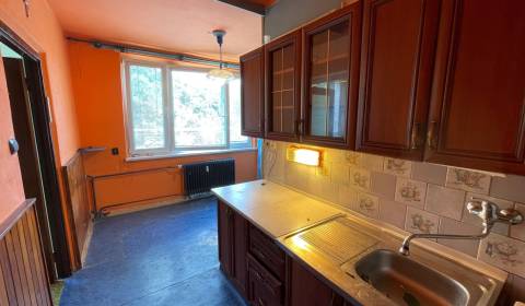 Na predaj veľký 3-izbový byt s lodžiou v Detve - Novosady