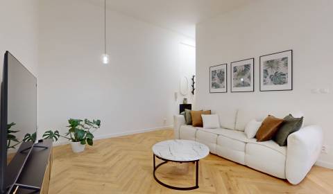 Luxusne zariadený 2i byt v modernej nadstavbe | Nové Mesto