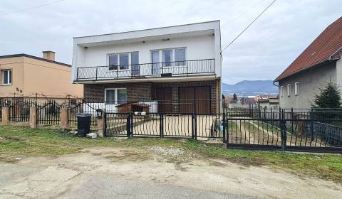 5.izb RD Čereňany pozemok 1028m
