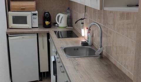 1-izb. byt, Krížná ul., Staré Mesto s veľkou lodžiou