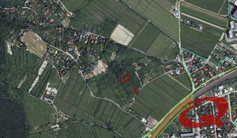 **INVESTIČNÉ POZEMKY, KDE TICHO A PRÍRODA MAJÚ HLAVNÉ SLOVO**