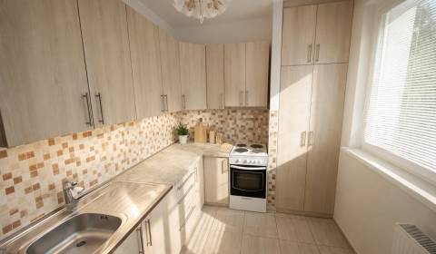 Rezervovaný/ Na predaj 2-izb. byt s loggiou, Senica, Paláriková ul.