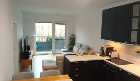 VÝMENA! Nový 2+kk s park. miestom a lodžiou za 3+1, Rača, Bratislava